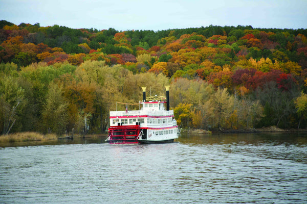 Reimer Riverboat II Wall Decal