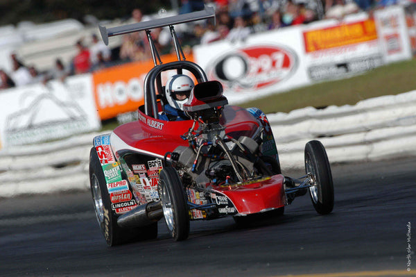 Searchlight GP Drag V Wall Decal