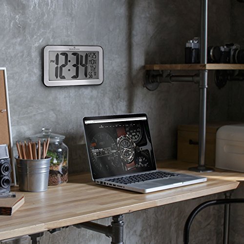 MARATHON Atomic Self-setting Self-adjusting Wall Clock 9"x5.6" Installed2