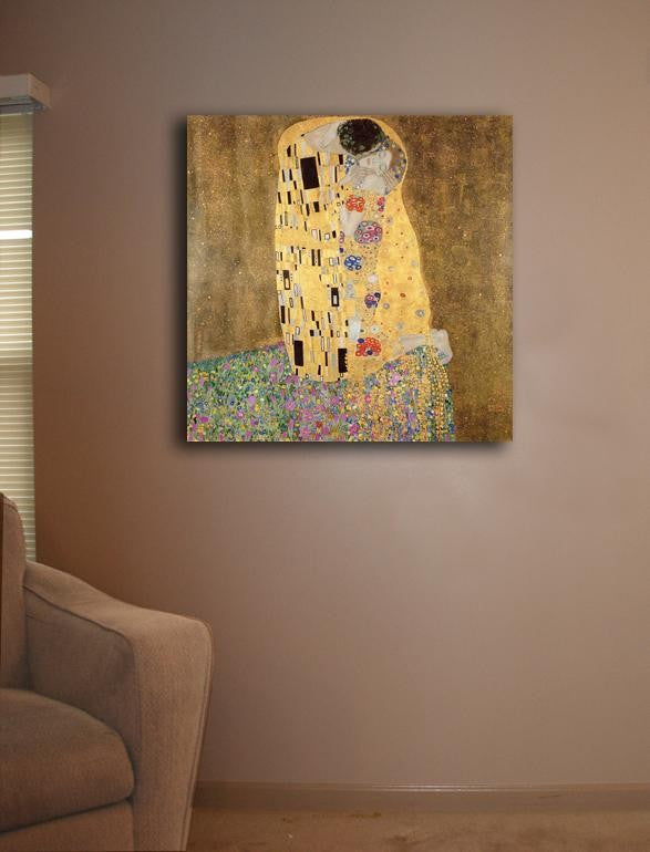Klimt "The Kiss" (1907) Canvas Installed