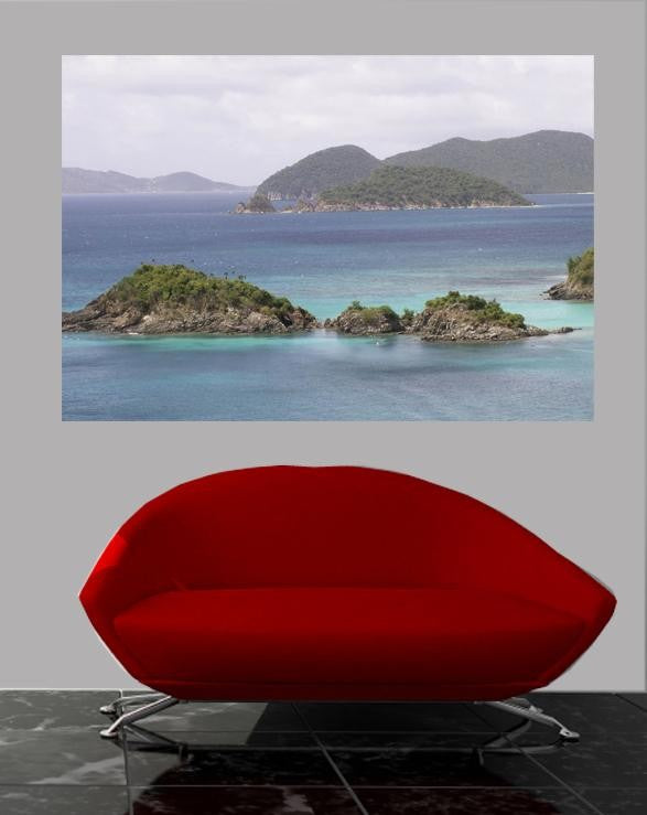 Howard Trunk Bay II Wall Decal