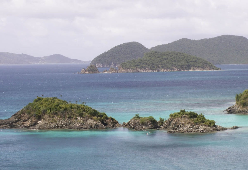 Howard Trunk Bay II Glossy Poster