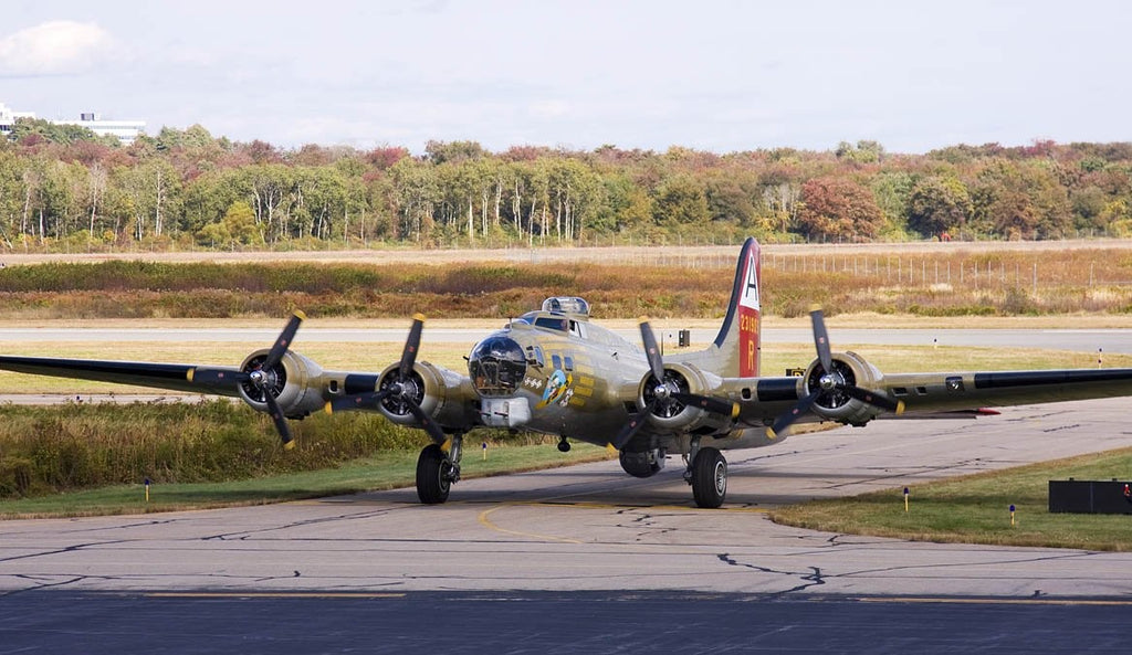 Kellstrand B17 Taxi Glossy Poster