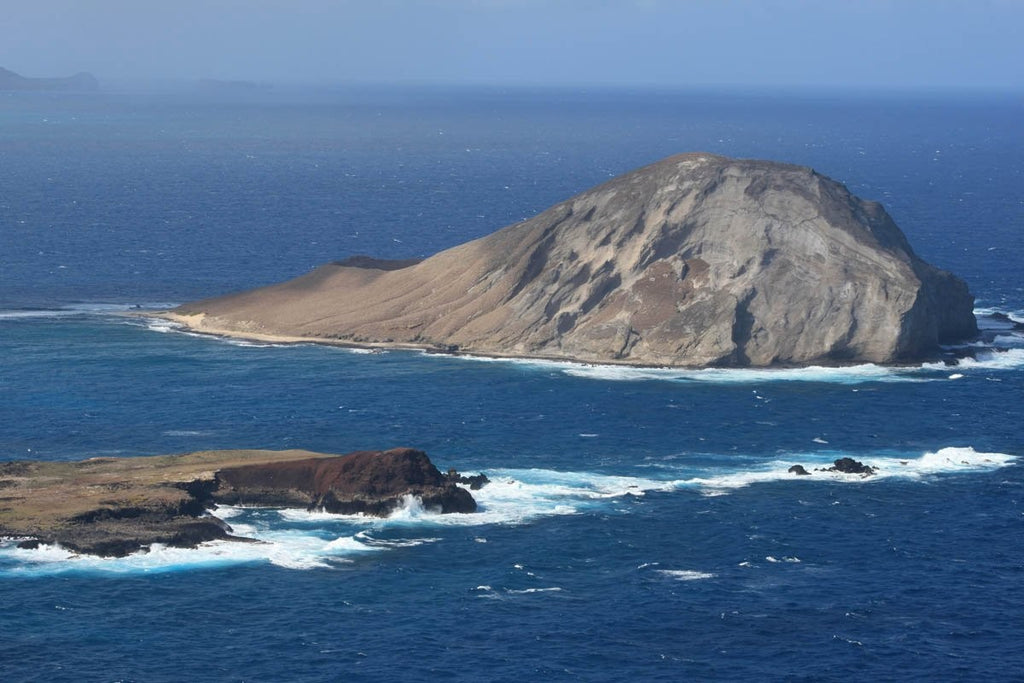 Howard "Double Island" Wall Decal